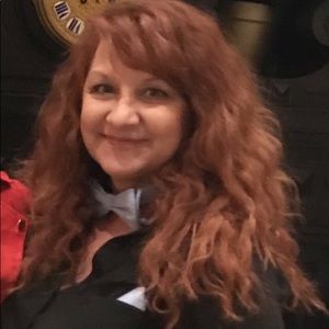 Meet your Posher, Tracy